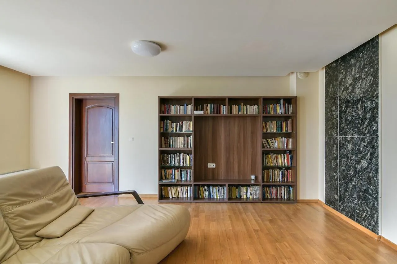Apartment Central Flat With Monster Living Room Varna