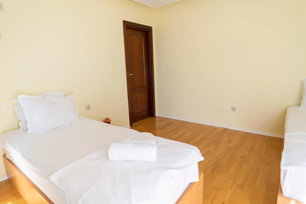 Central Flat With Monster Living Room Varna